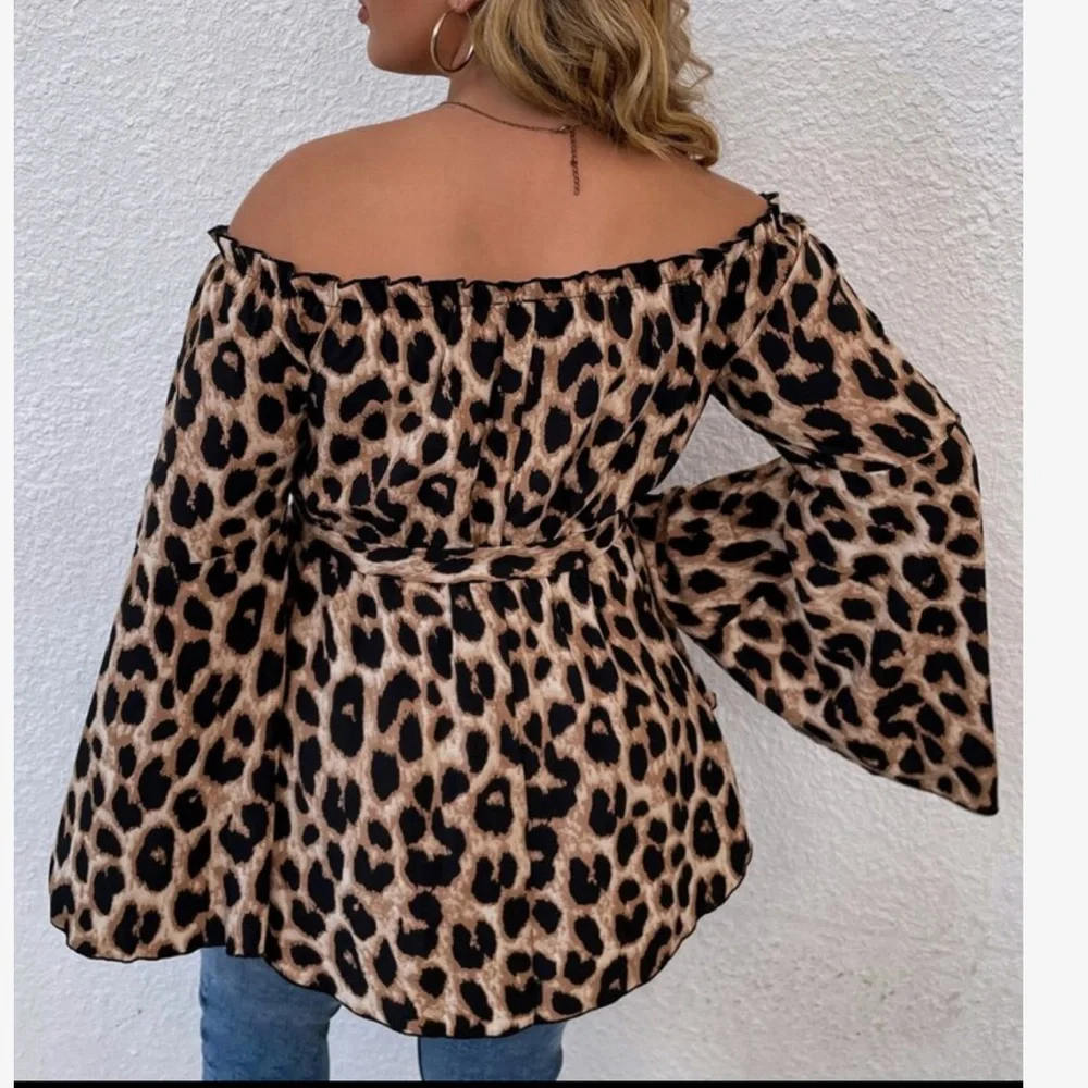 Boho Plus Size Leopard Print Off Shoulder Bell Sleeve Belted Top Blouse - Picture 3 of 6
